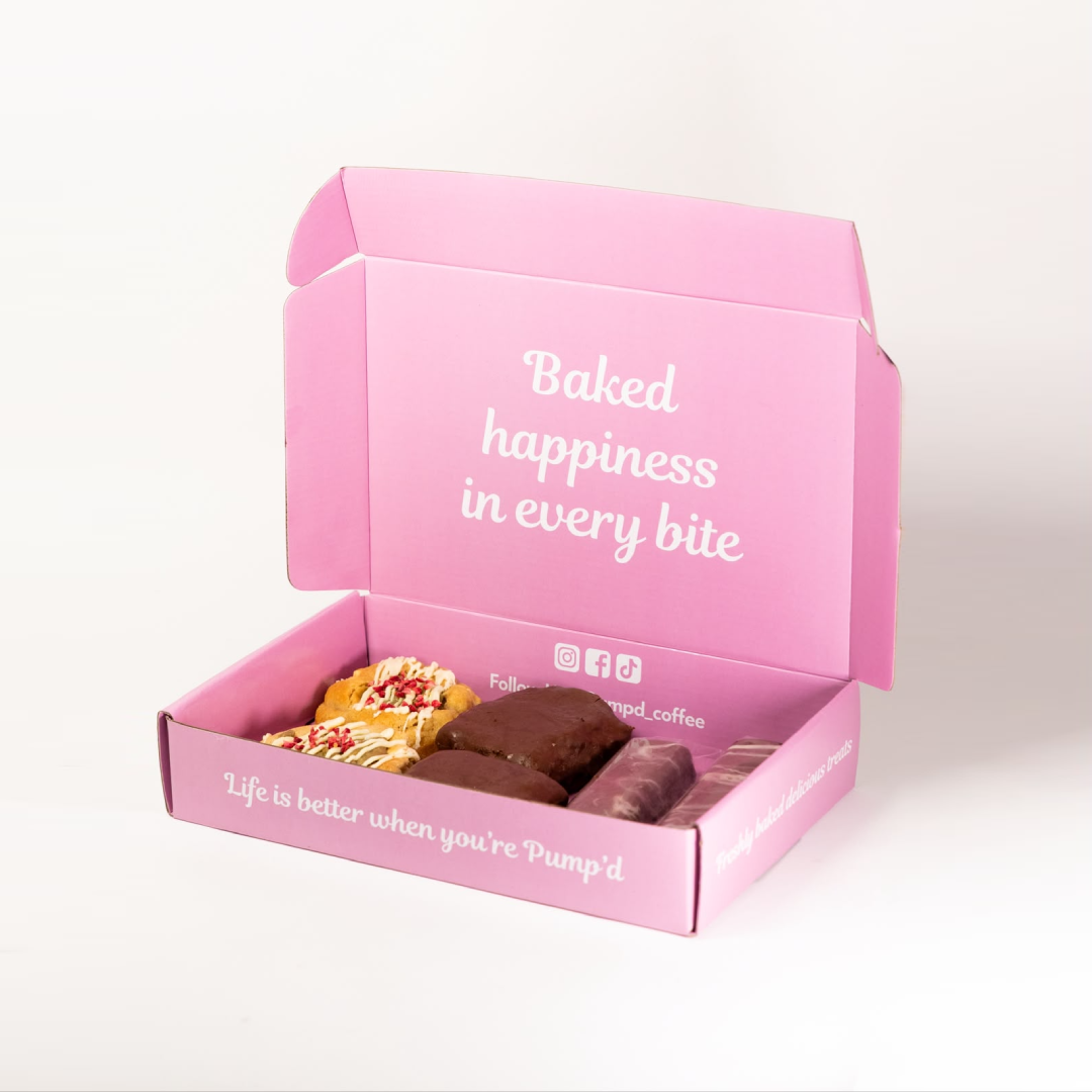 The Biscuit Cake Box